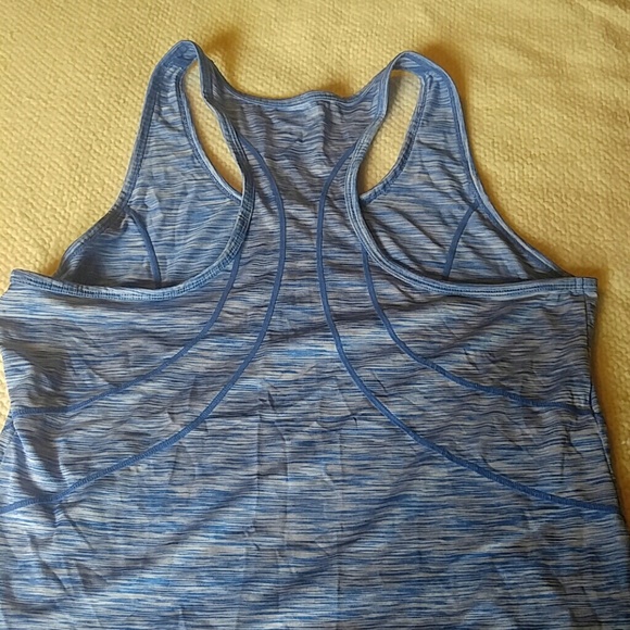 Reebok Blue & White workout tank - Picture 5 of 5